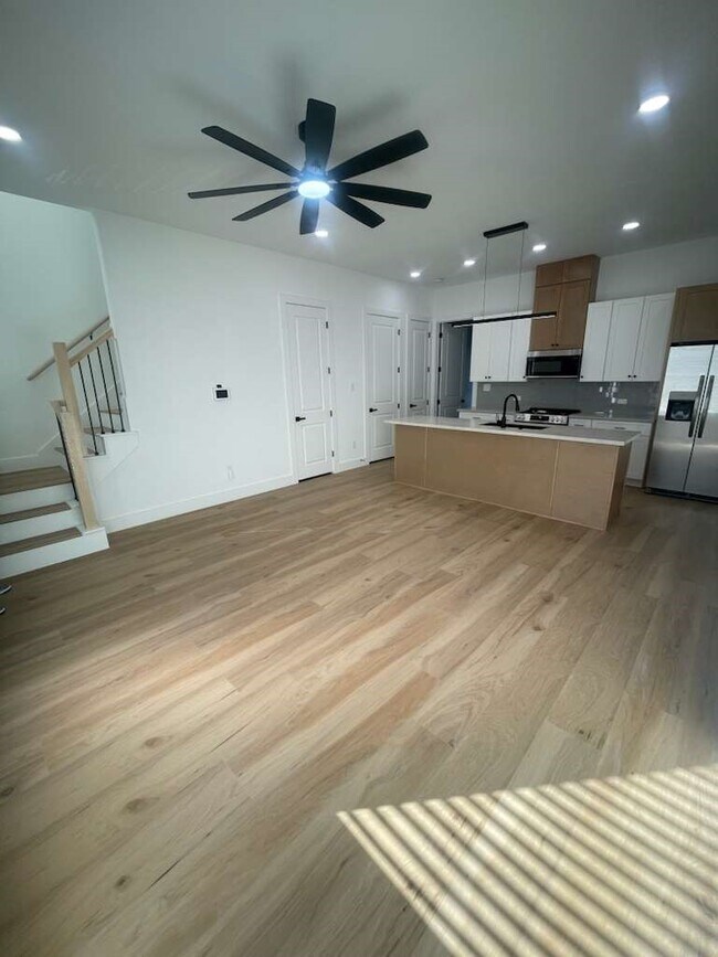 Foto del edificio - 4429 Aledo St