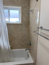 Building Photo - 10431 Town Square Rd