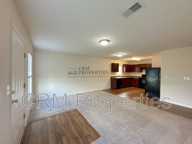Building Photo - 4404 Emerald Pointe Way
