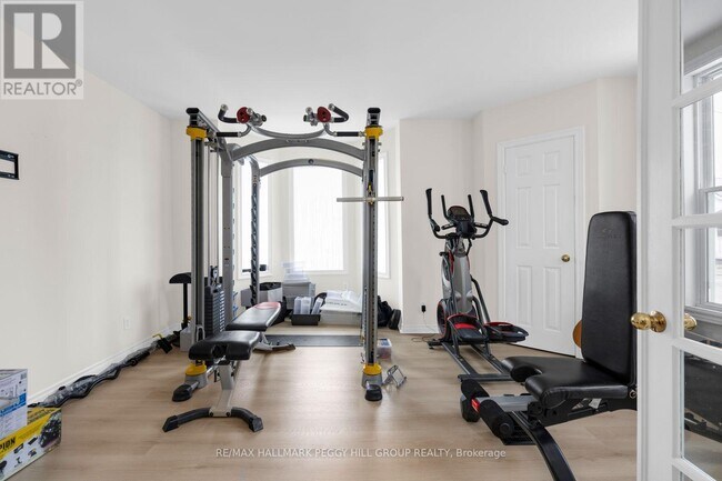 Photo du bâtiment - 131 Sanford St