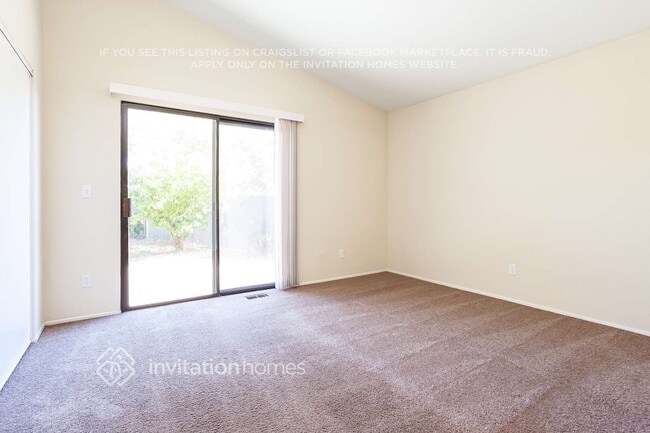 Building Photo - 449 Topsail Dr