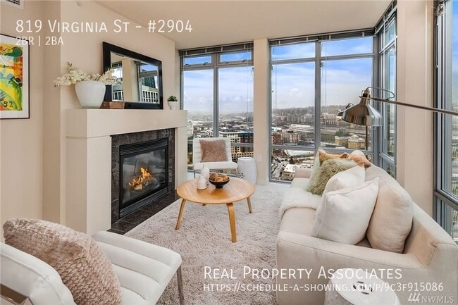 Building Photo - Luxury Cosmopolitan 2-Bedroom