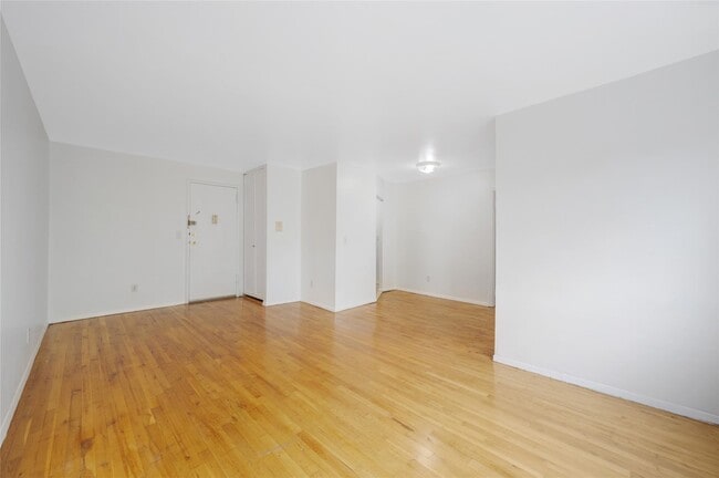 Building Photo - 31 Fero St