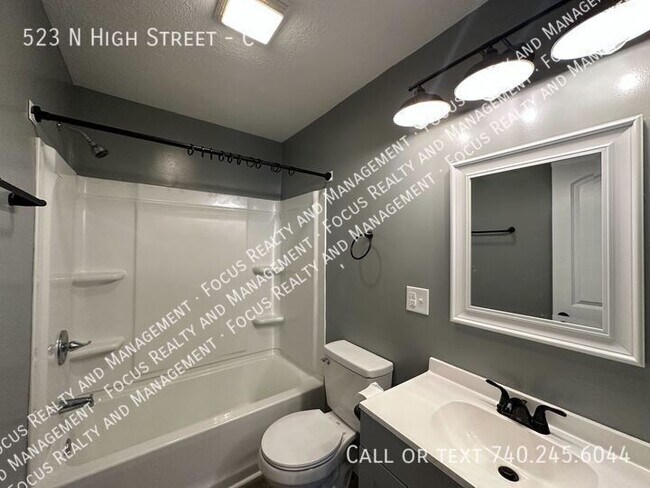 Foto del edificio - 523 N High St