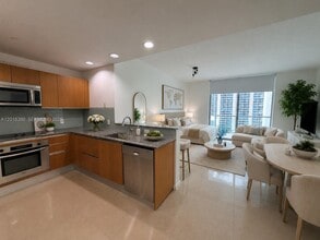Building Photo - 1050 Brickell Ave