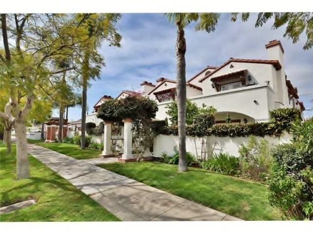 Foto principal - 242 C Avenue