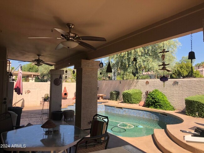 Foto del edificio - 3630 E Goldfinch Gate Ln