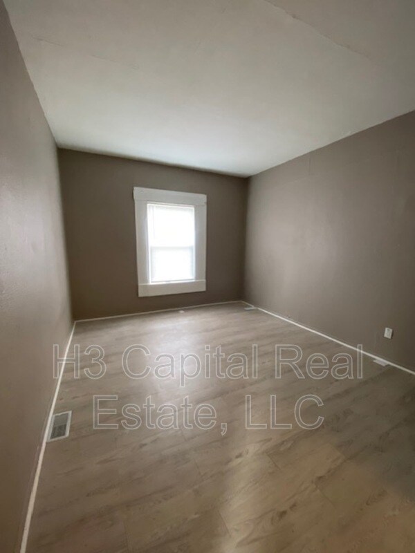 Foto del edificio - 2120 Lee Ave