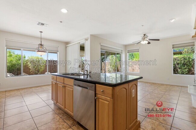 Building Photo - 2927 W Plum Hollow Dr