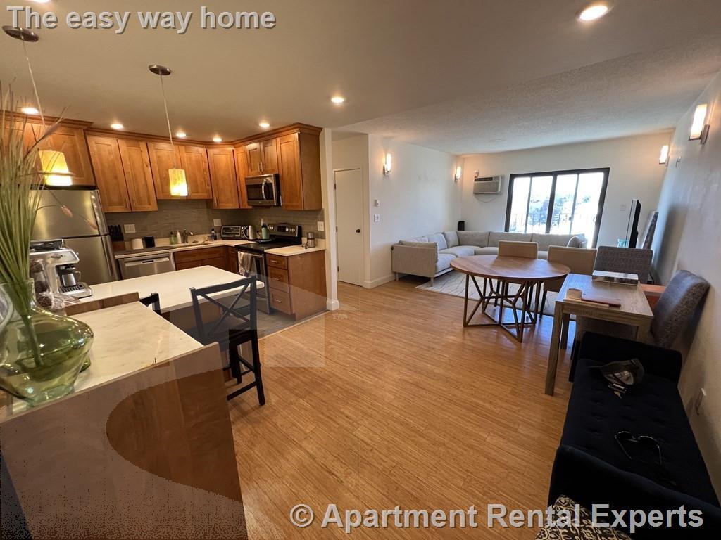 Primary Photo - 2353 Massachusetts Ave