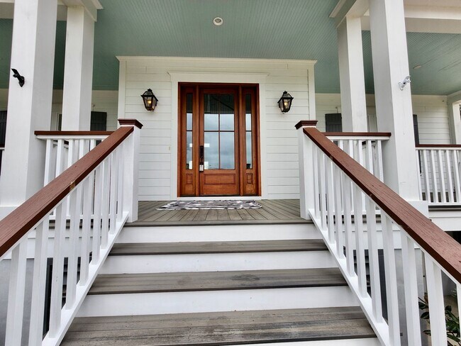 Foto del edificio - Executive 5 bedroom in Rivertowne Country ...