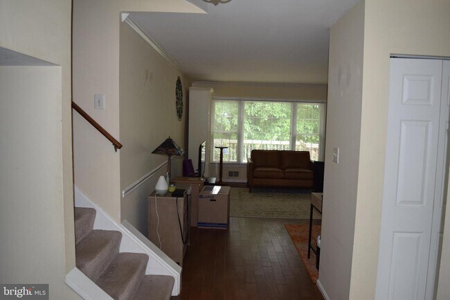 Building Photo - 9647 Wenzel St