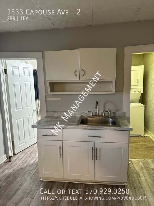 Foto del edificio - 1533 Capouse Ave