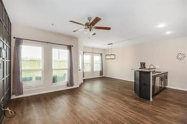 Foto del edificio - 6404 Macroom Meadows Ln