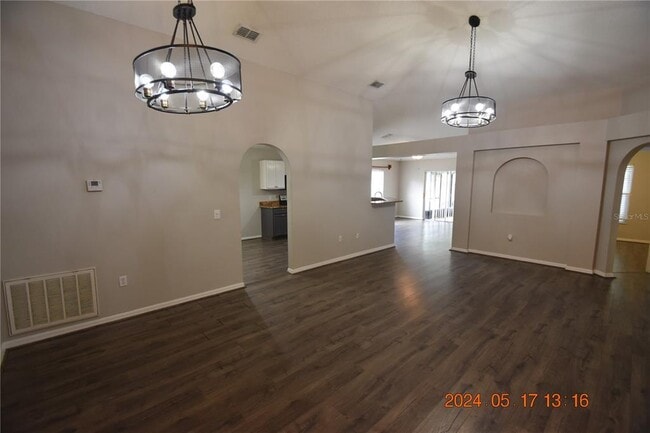 Foto del edificio - 12923 Parkington Dr