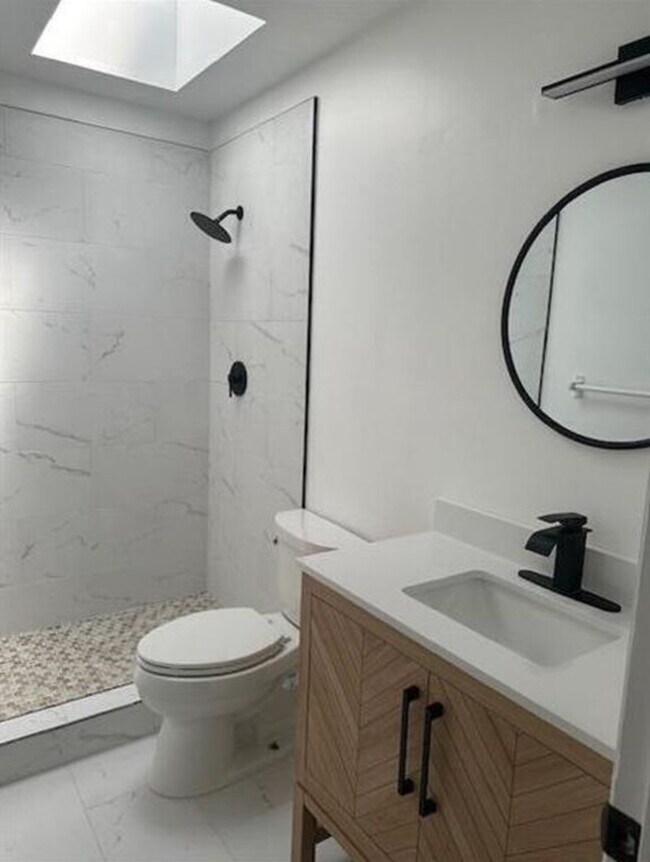 Foto del edificio - 1751 SW Southworth Terrace