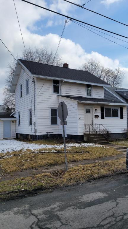 Foto principal - 266 Wayland Rd