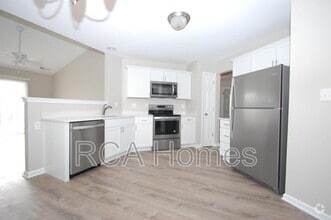 Building Photo - 8021 Philadelphia Dr