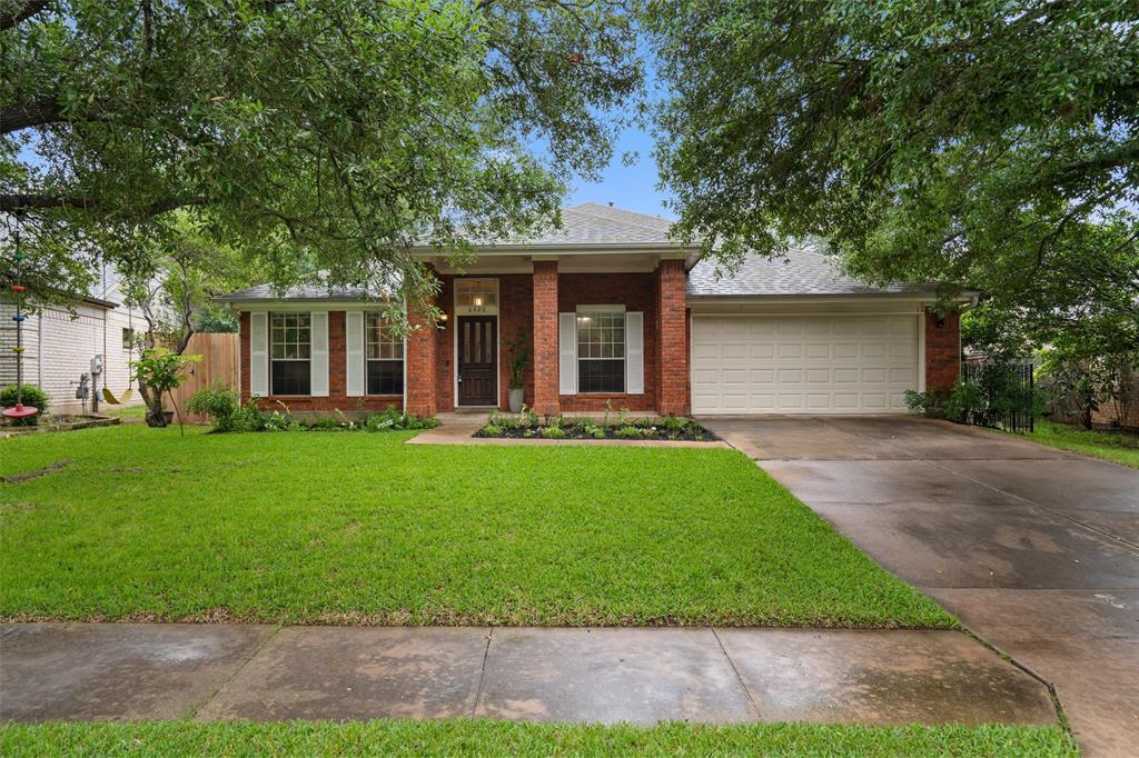 Foto principal - 6426 Old Harbor Ln