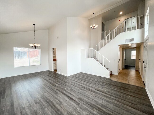 Building Photo - 10020 Whitewater Rd