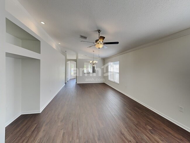 Building Photo - 12760 Evington Point Drive