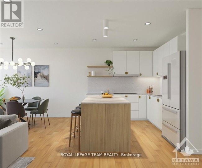 Building Photo - 440 Roosevelt Ave