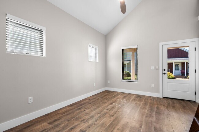 Foto del edificio - 10 Cottage Ct
