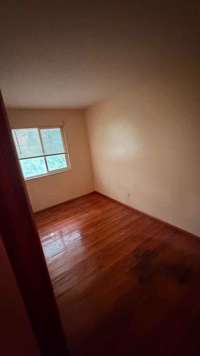 Foto del edificio - 5044 Secor Rd