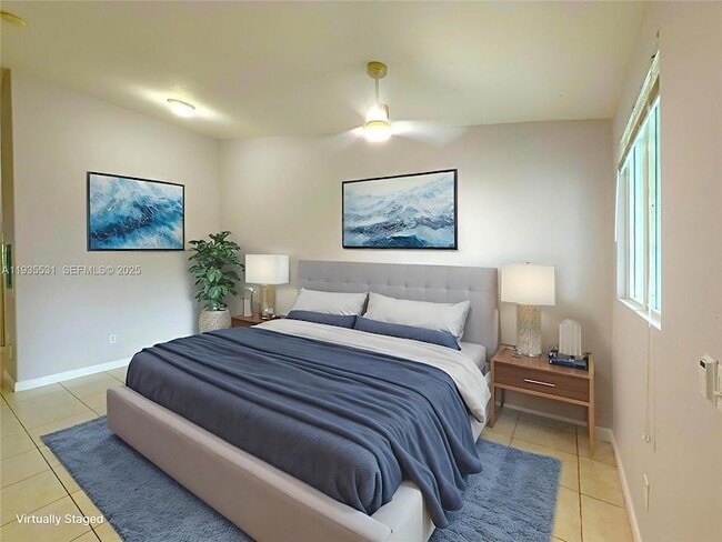 Foto del edificio - 1543 SE 25th St