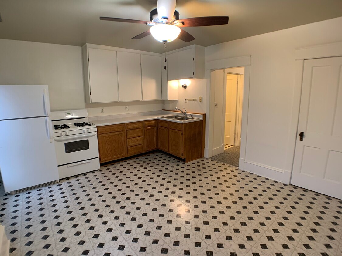 Foto principal - 1341 15th Street A