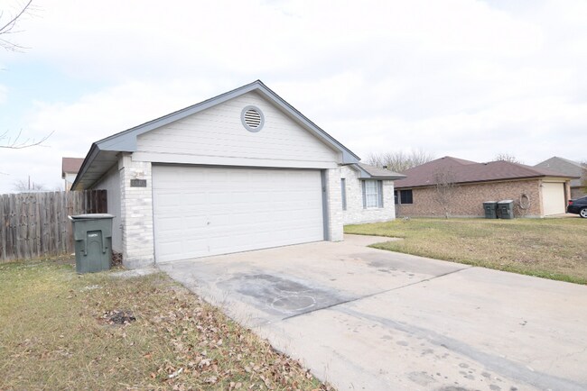 Foto del edificio - 1805 Robert Tyler Dr