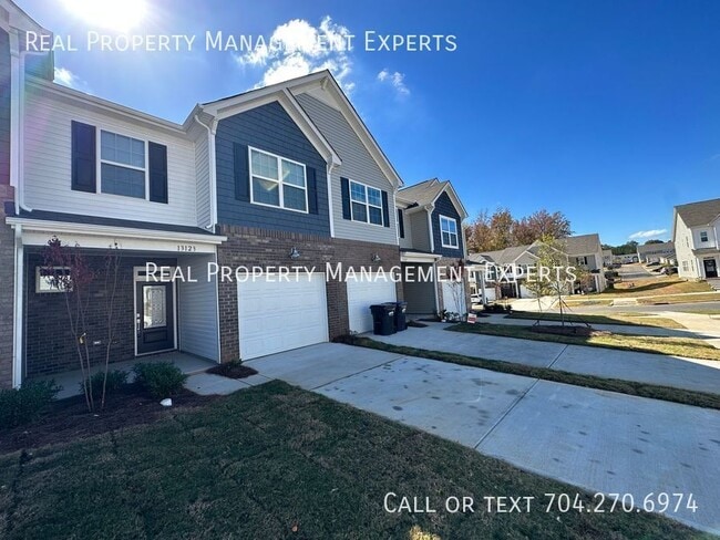 Photo - 13123 Cottage Crst Ln Townhome