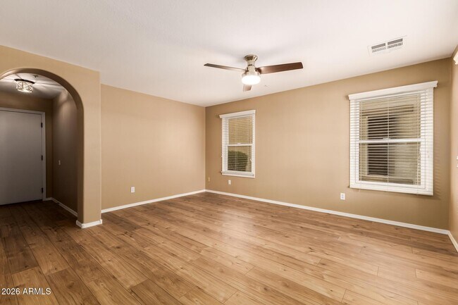 Foto del edificio - 28946 N 124th Ln