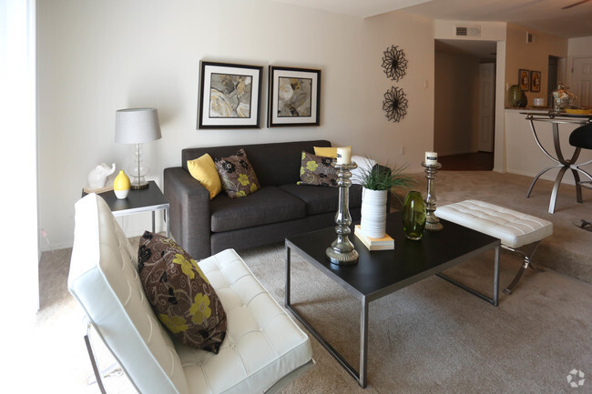 Apartment Living Space - The Reserve at Winding Creek