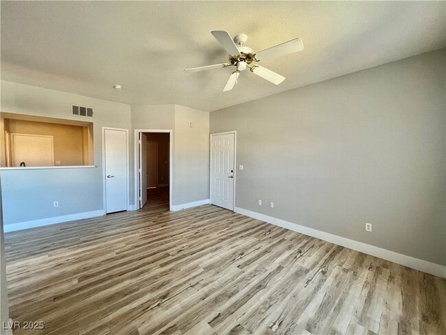 Foto del edificio - 6650 W Warm Springs Rd
