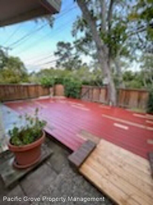 Building Photo - 2 br, 2 bath House - 1102 Montecito Avenue