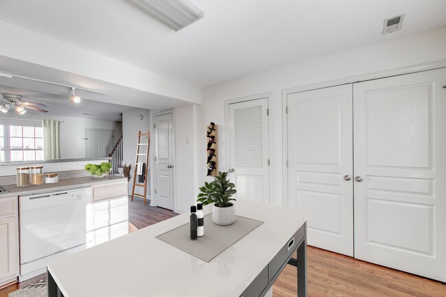 Spacious Kitchens - Victoria Place Townhomes