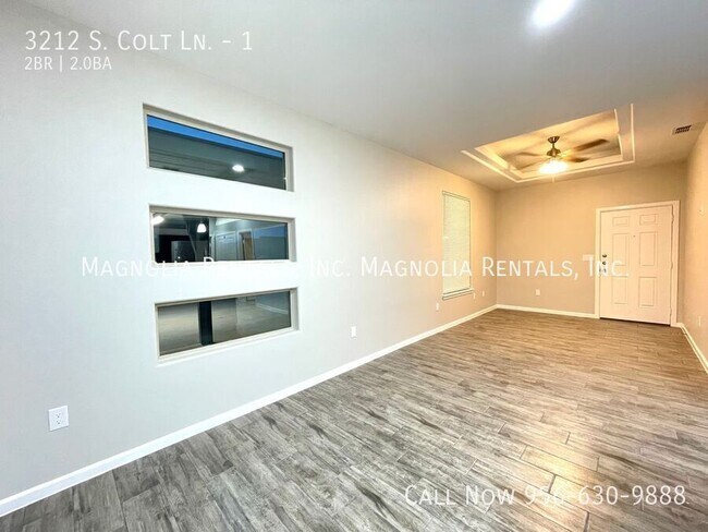 Foto del edificio - 3212 S Colt Ln