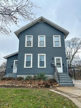 Building Photo - 1002 N 5th Ave