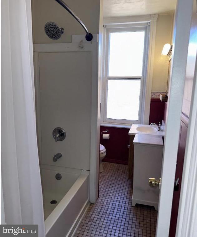 Foto del edificio - 304 E Front St