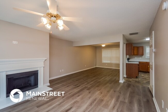 Foto del edificio - 6793 Mahonia Pl