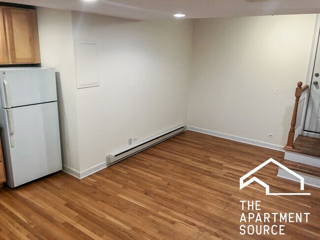 Foto del edificio - 3926 N Pine Grove Ave