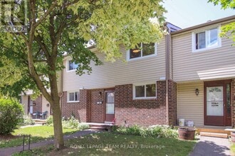 Building Photo - 1427-1427 Palmerston Dr