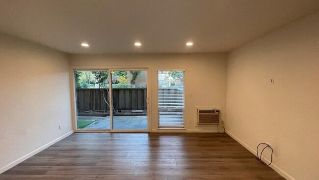 Foto del edificio - 1919 Ygnacio Valley Rd