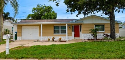 Building Photo - 3349 Silver Hill Dr