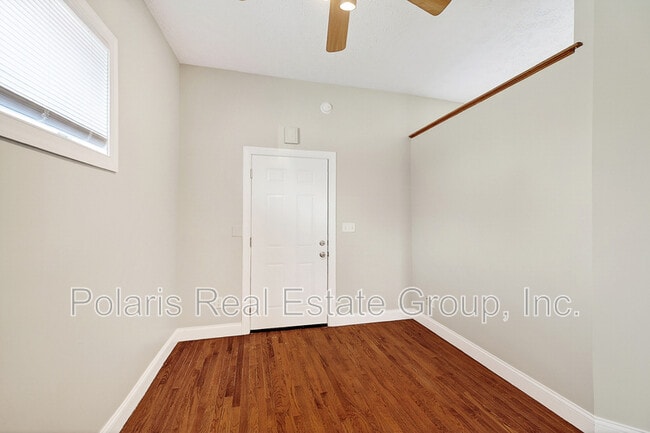 Building Photo - 145 E 14th St