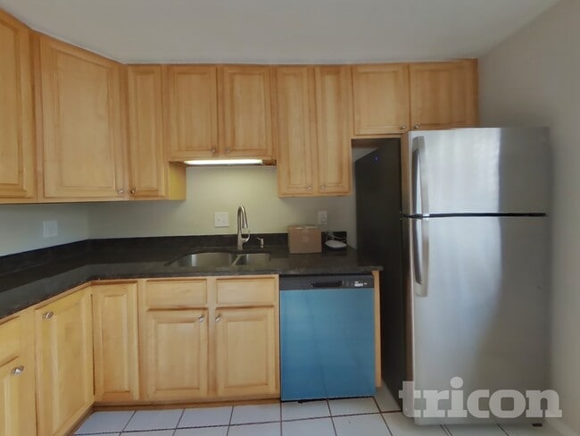 Building Photo - 337 Wye Mill Ct