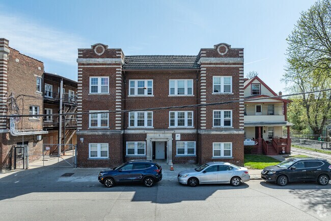 Vista alternativa - Shaker Square Plaza