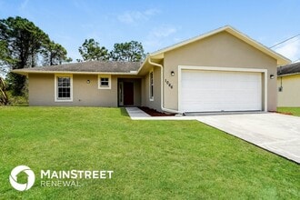 Building Photo - 1066 Fayette Ave