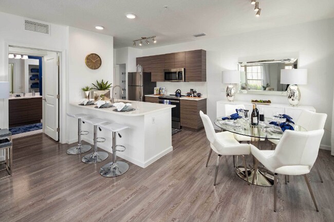 Foto del edificio - 18067 Promenade Ln